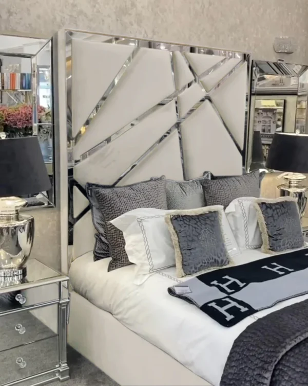 white Mirrored Bed With Storage